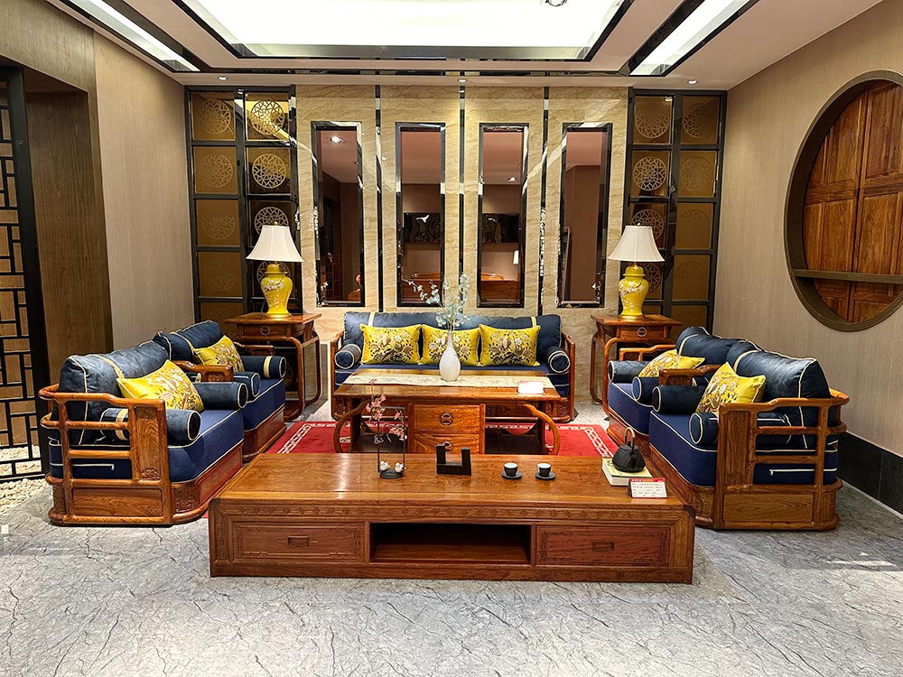 Yeni Çin tərzi Mahogany divanının xüsusiyyətləri nələrdir?